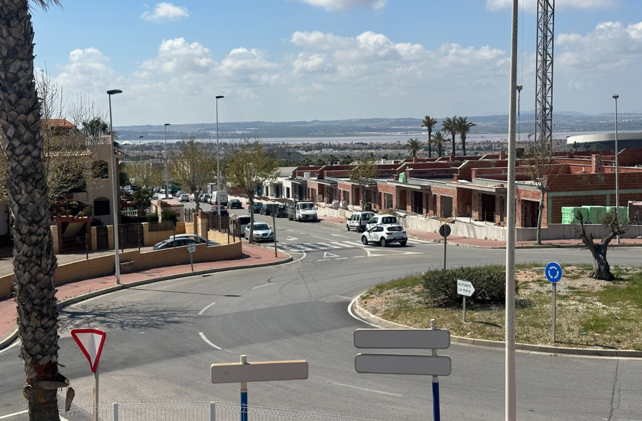 Odsprzedaż - Bungalow - Torrevieja - Costa Blanca