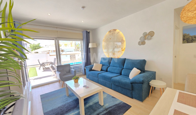 Odsprzedaż - Villa - Pilar de la Horadada - Costa Blanca