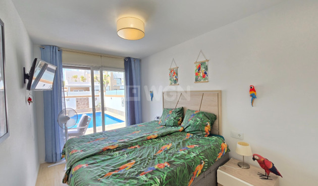 Odsprzedaż - Villa - Pilar de la Horadada - Costa Blanca