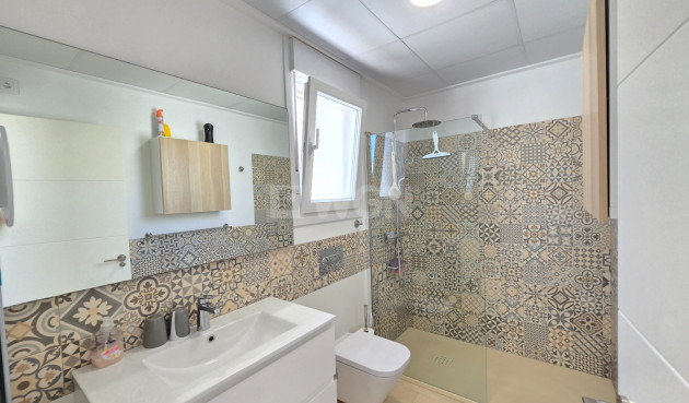 Odsprzedaż - Villa - Pilar de la Horadada - Costa Blanca