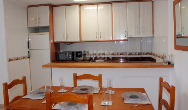 Odsprzedaż - Mieszkanie w bloku - Villamartin - Costa Blanca