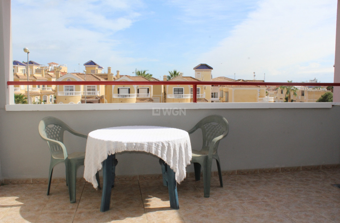Odsprzedaż - Mieszkanie w bloku - Villamartin - Costa Blanca
