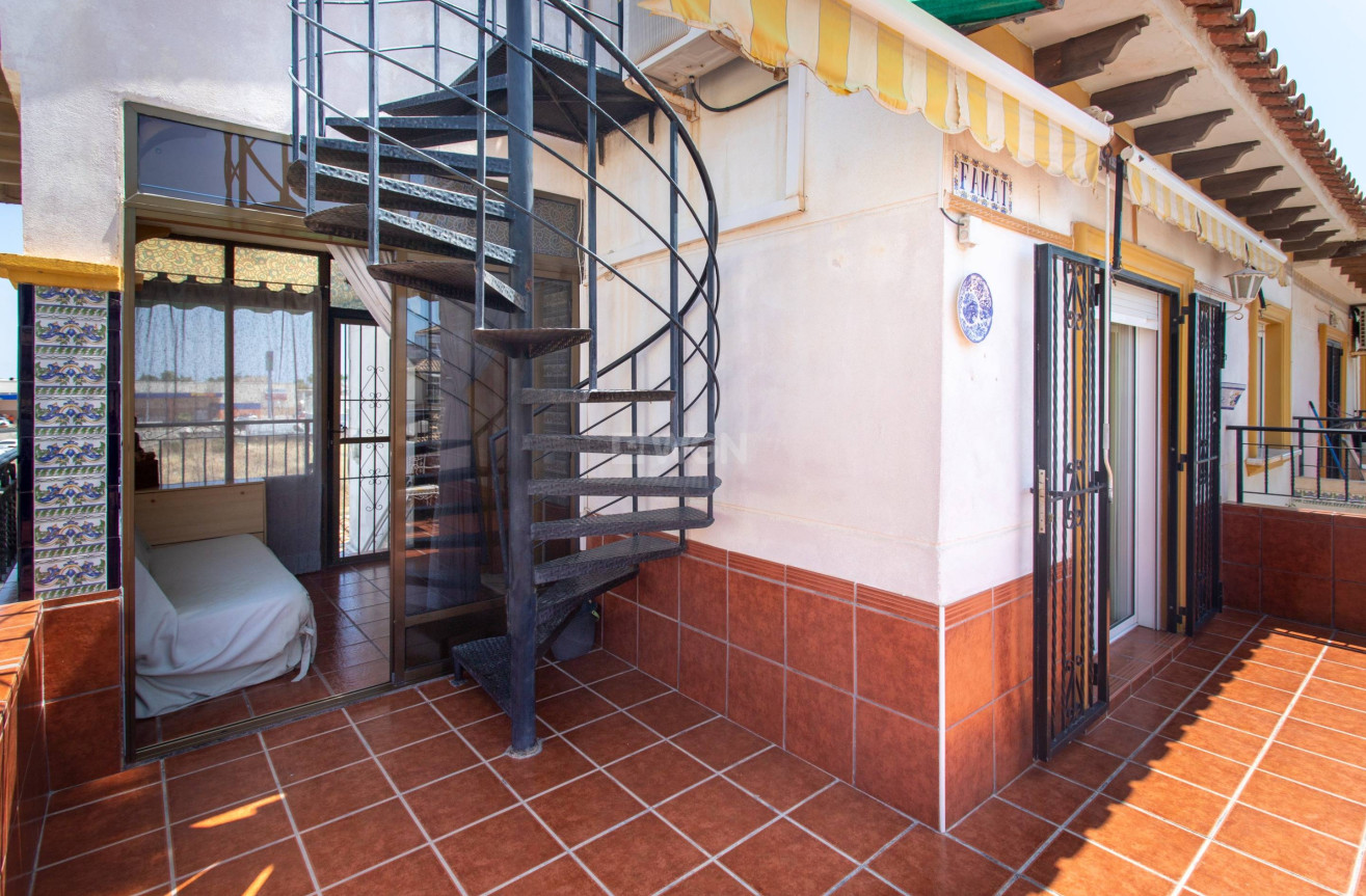 Odsprzedaż - Bungalow - Orihuela Costa - Rocio Del Mar