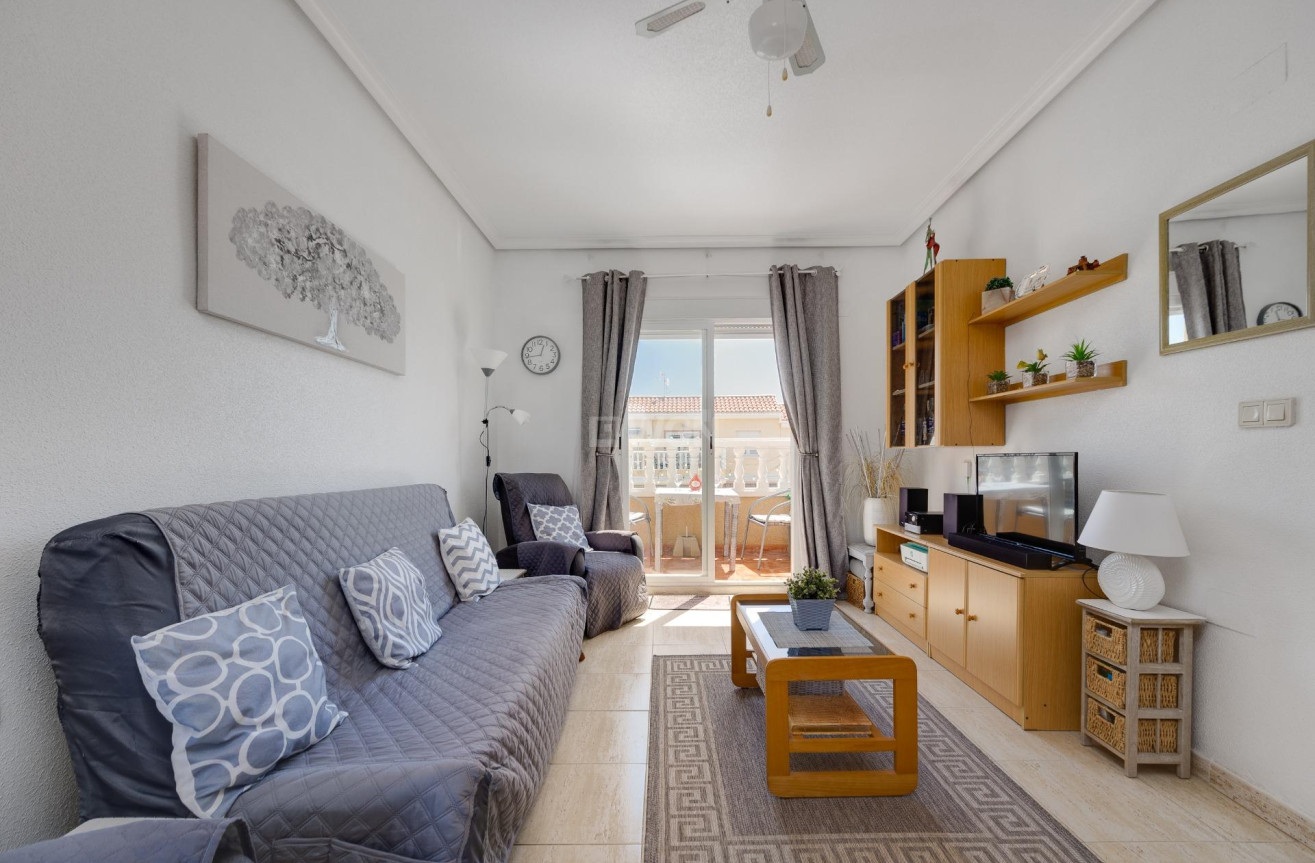 Odsprzedaż - Bungalow - Torrevieja - aguas nuevas