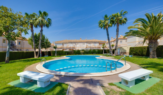 Odsprzedaż - Bungalow - Torrevieja - aguas nuevas