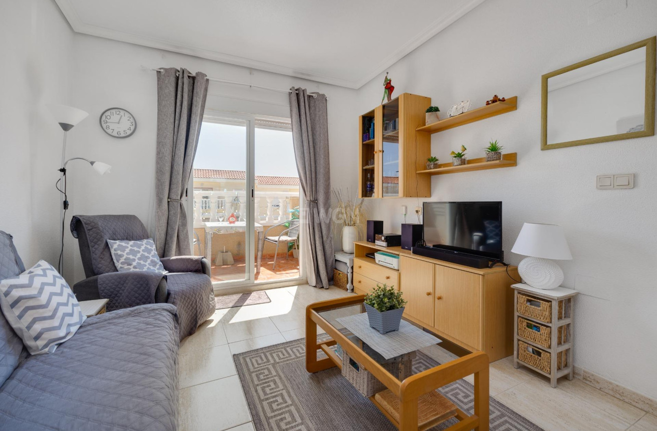 Odsprzedaż - Bungalow - Torrevieja - aguas nuevas