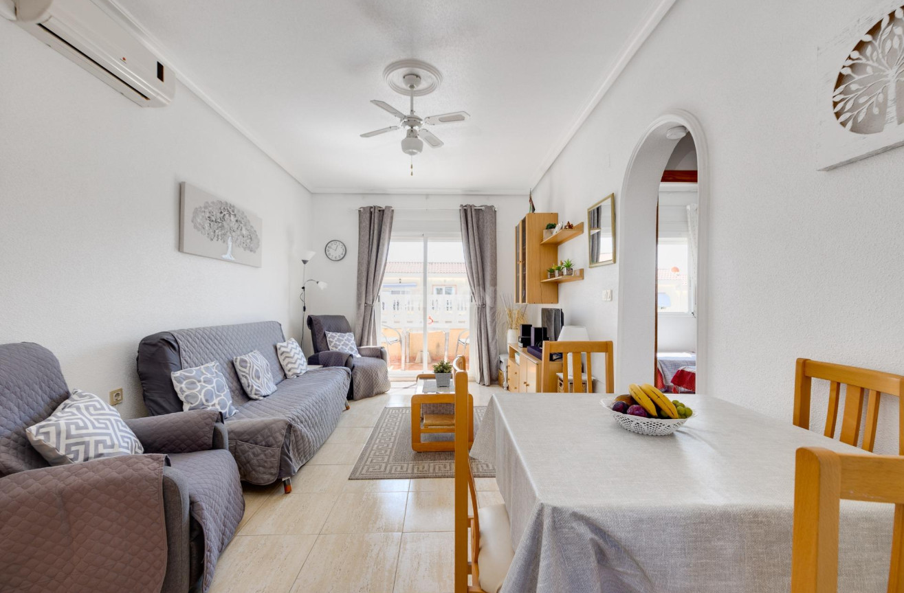 Odsprzedaż - Bungalow - Torrevieja - aguas nuevas