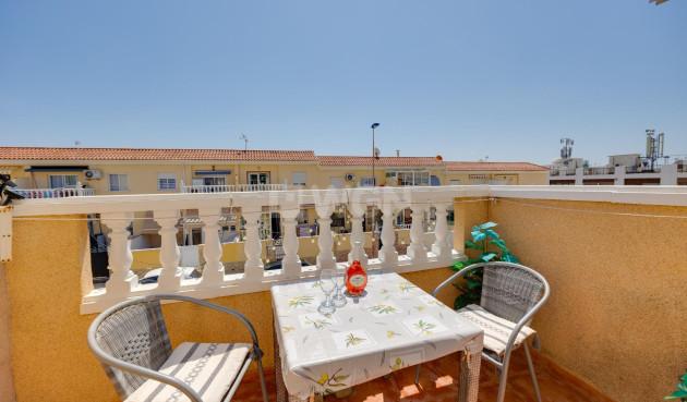 Odsprzedaż - Bungalow - Torrevieja - aguas nuevas