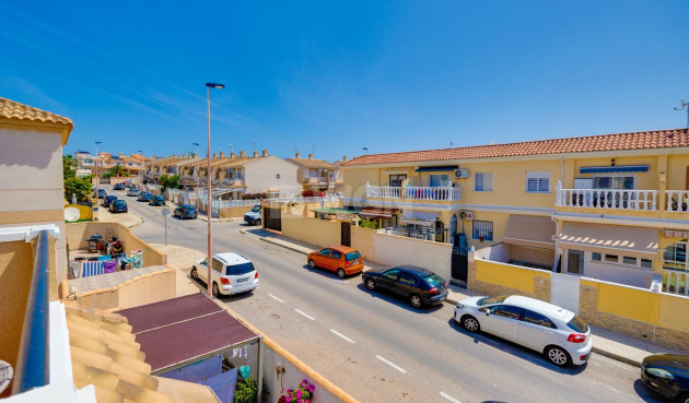 Odsprzedaż - Bungalow - Torrevieja - aguas nuevas