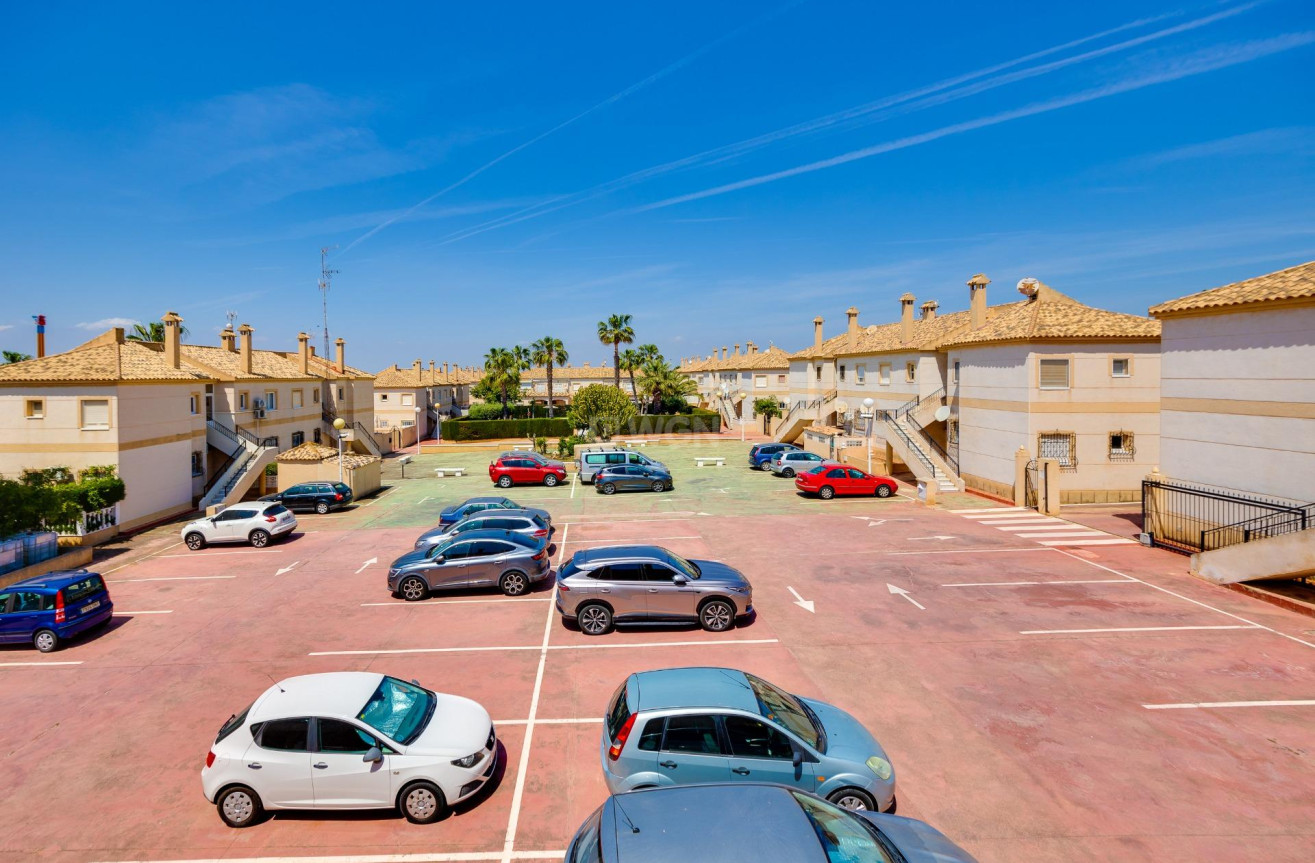 Odsprzedaż - Bungalow - Torrevieja - aguas nuevas