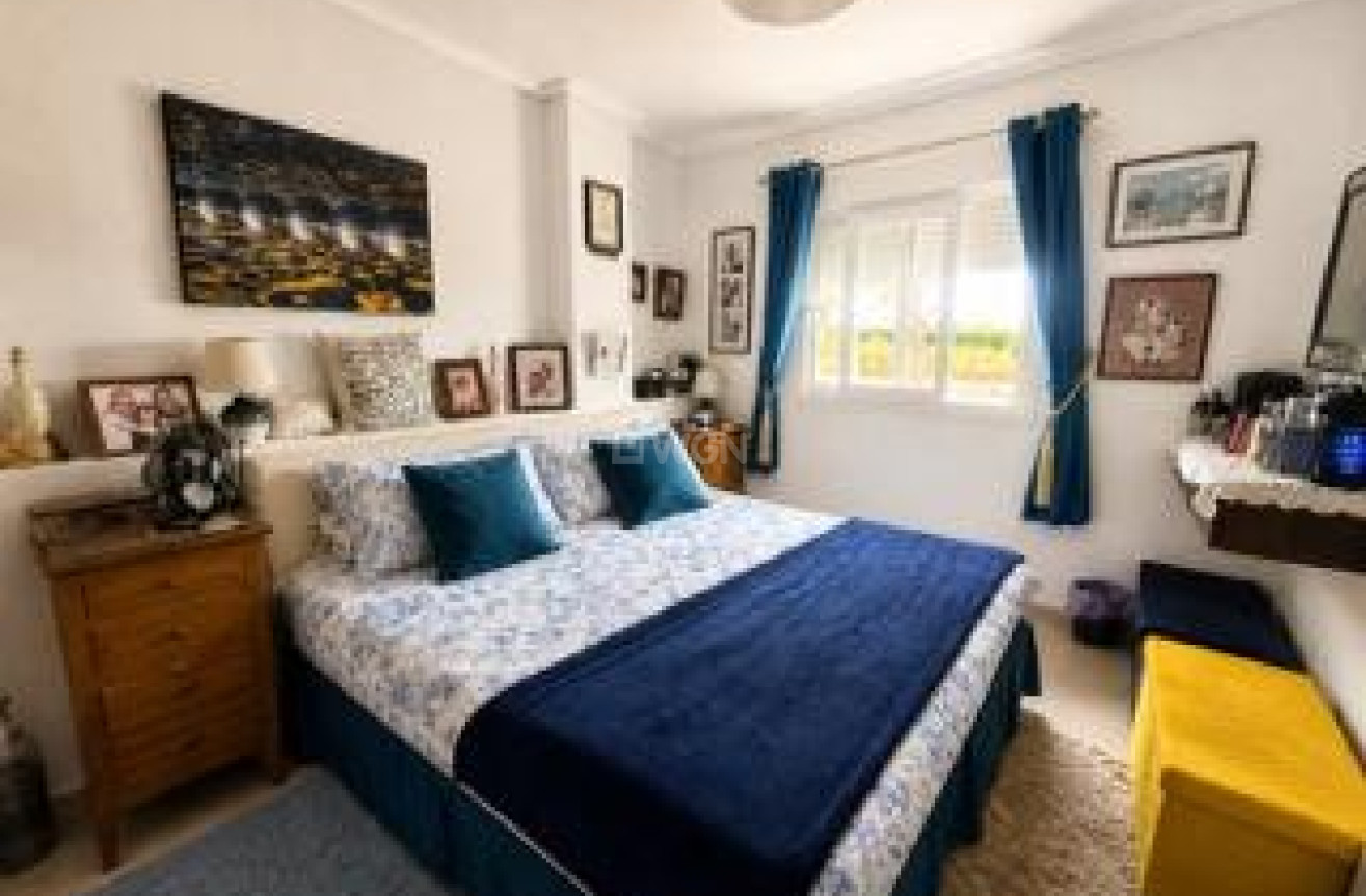 Odsprzedaż - Mieszkanie w bloku - Hacienda Riquelme Golf Resort - Inland