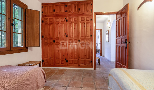 Odsprzedaż - Villa - Competa - Inland