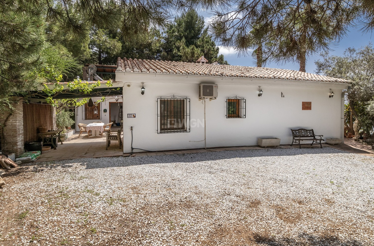 Odsprzedaż - Villa - Competa - Inland