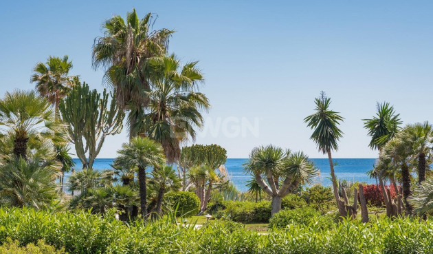 Odsprzedaż - Mieszkanie w bloku - Estepona - Saladillo