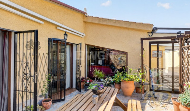 Odsprzedaż - Villa - Torrevieja - Costa Blanca