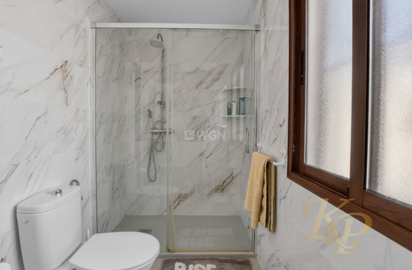 Odsprzedaż - Villa - Torrevieja - Costa Blanca