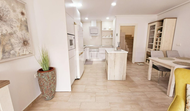 Wiederverkauf - Duplex - Torrevieja - La Siesta