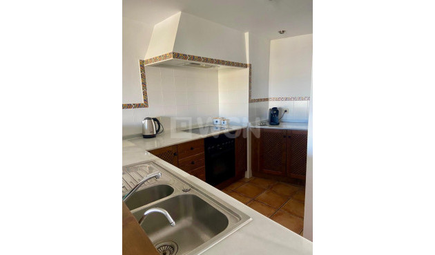 Odsprzedaż - Mieszkanie w bloku - Torrevieja - Punta Prima