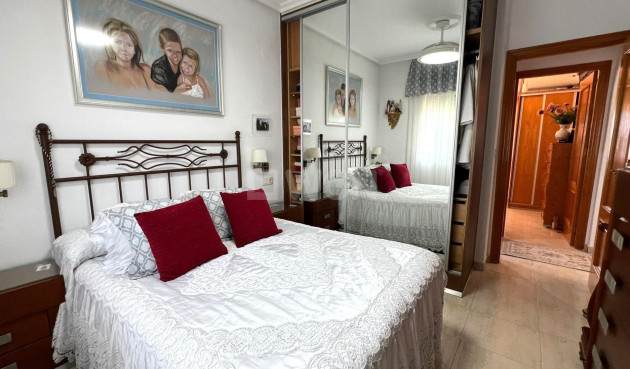 Odsprzedaż - Bungalow - Torrevieja - aguas nuevas