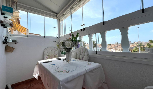Odsprzedaż - Bungalow - Torrevieja - aguas nuevas