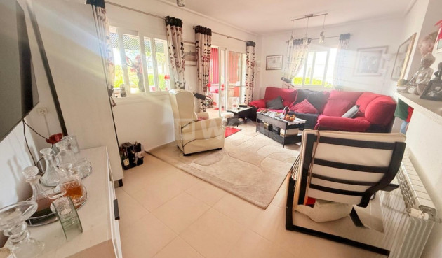 Odsprzedaż - Mieszkanie w bloku - Hacienda Riquelme Golf Resort - Inland
