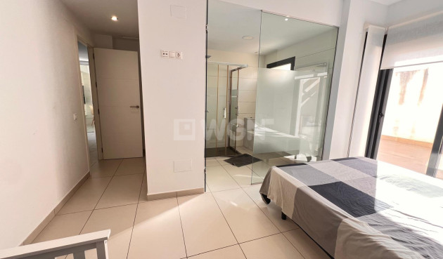 Odsprzedaż - Villa - Orihuela Costa - Lomas de Cabo Roig