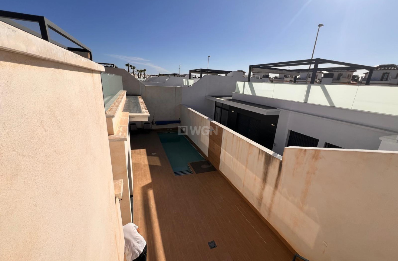 Odsprzedaż - Villa - Orihuela Costa - Lomas de Cabo Roig