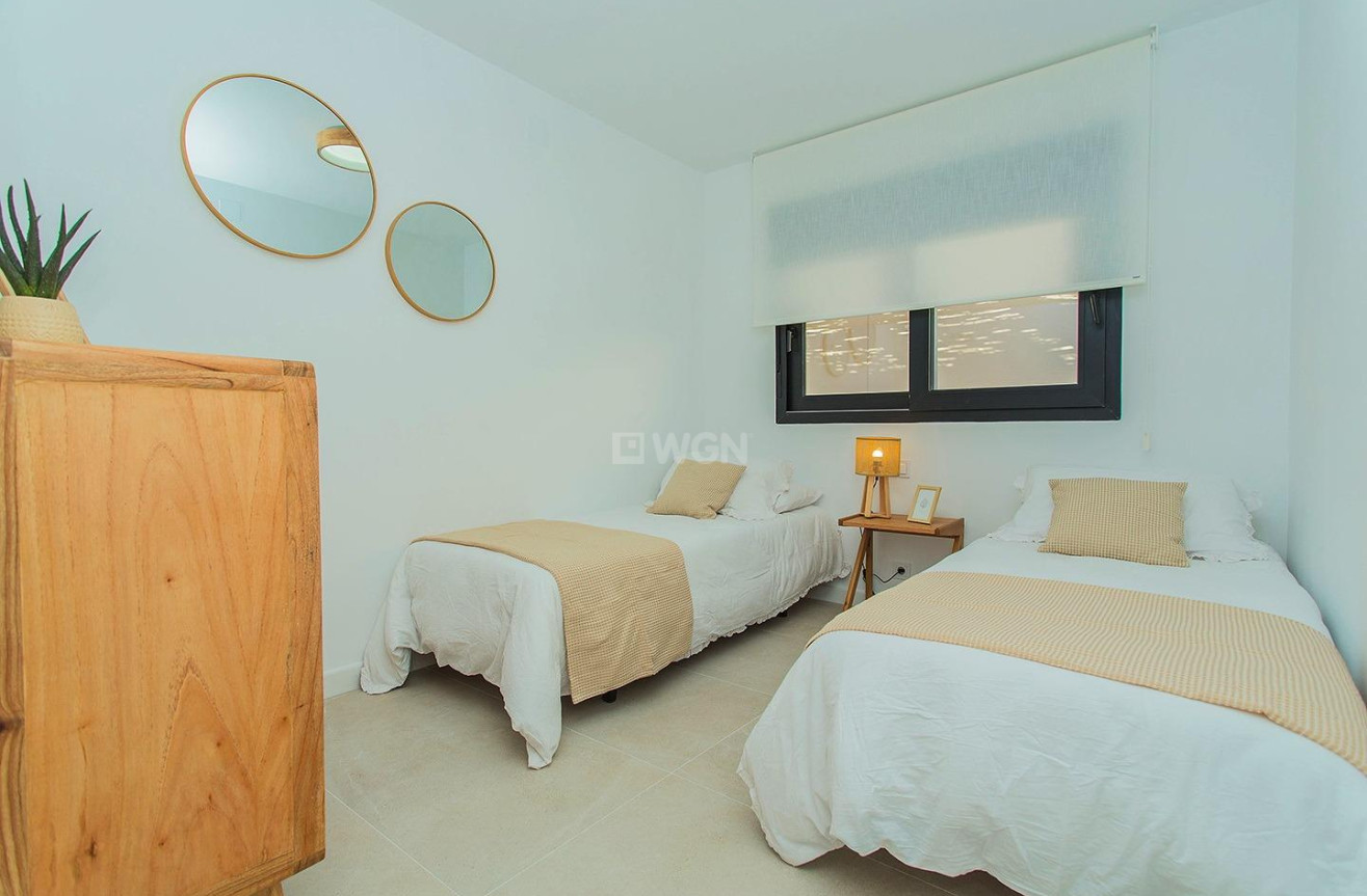 Odsprzedaż - Kamienica - Torrevieja - La Siesta