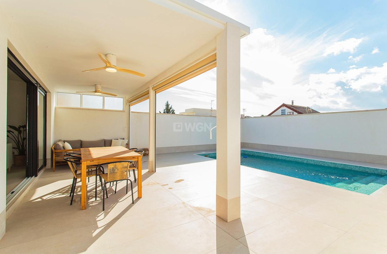 Odsprzedaż - Kamienica - Torrevieja - La Siesta