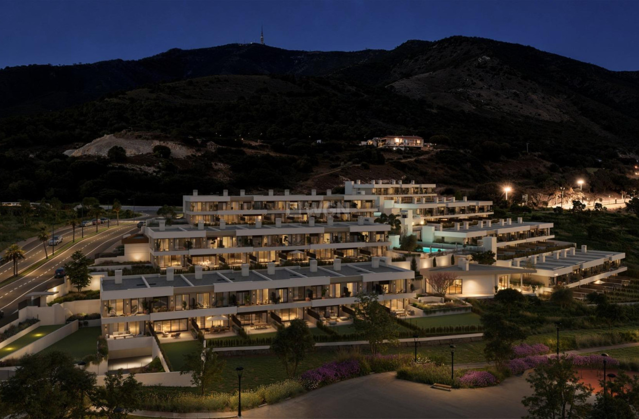 Nowy budynek - Kamienica - Fuengirola - Higueron