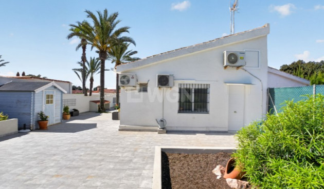 Odsprzedaż - Villa - Torrevieja - Costa Blanca