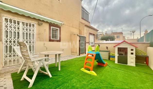 Odsprzedaż - Bungalow - Torrevieja - Paraje Natural