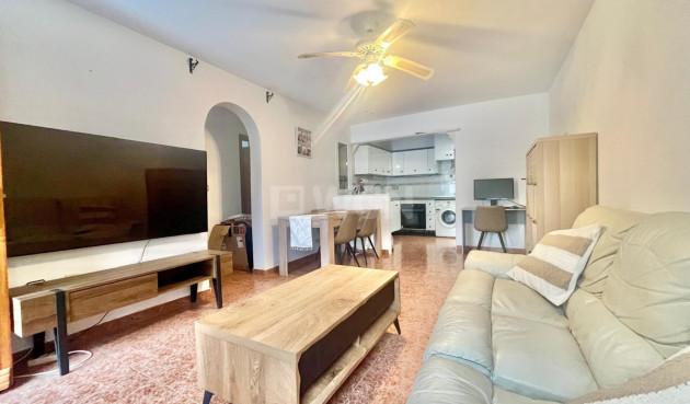 Odsprzedaż - Bungalow - Torrevieja - Paraje Natural