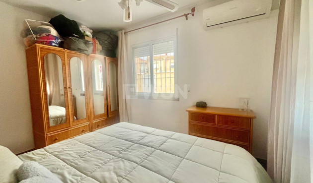 Odsprzedaż - Bungalow - Torrevieja - Paraje Natural