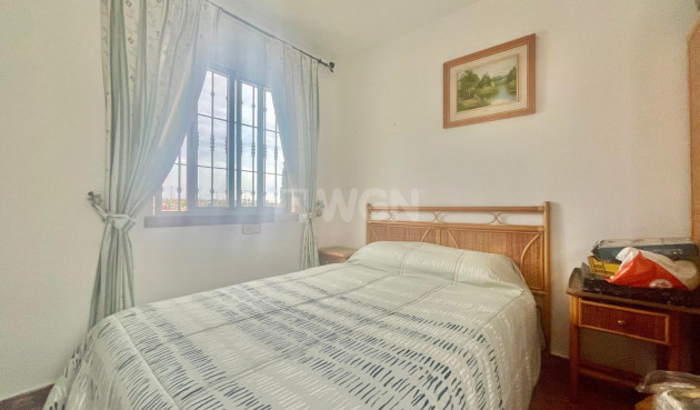Odsprzedaż - Bungalow - Torrevieja - Paraje Natural