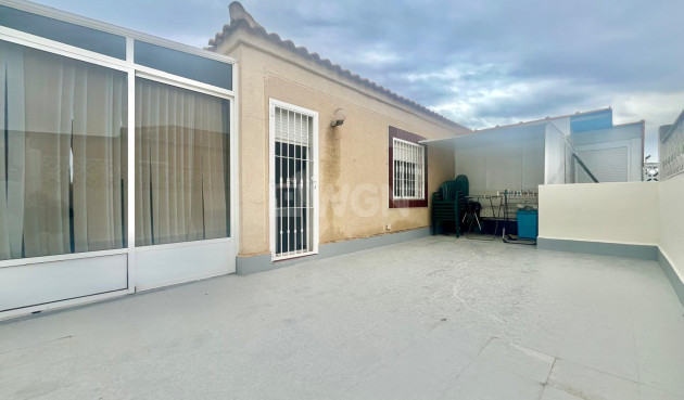 Odsprzedaż - Bungalow - Torrevieja - Paraje Natural
