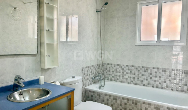 Odsprzedaż - Villa - Torrevieja - San Luis