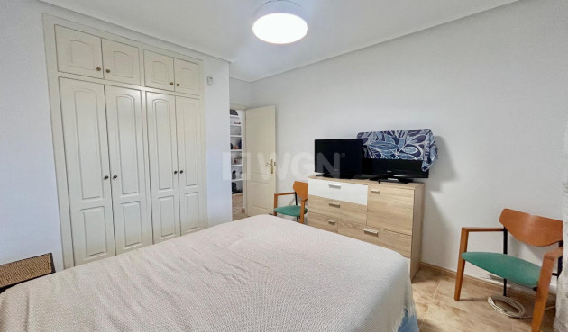 Odsprzedaż - Villa - Torrevieja - San Luis
