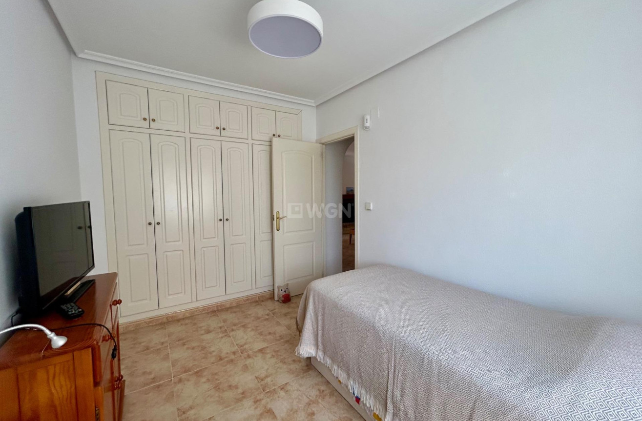 Odsprzedaż - Villa - Torrevieja - San Luis