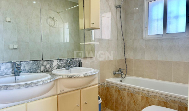 Odsprzedaż - Villa - Torrevieja - San Luis