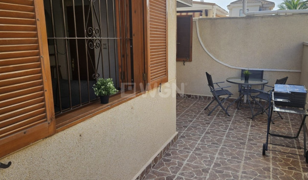 Odsprzedaż - Mieszkanie w bloku - Orihuela Costa - Costa Blanca