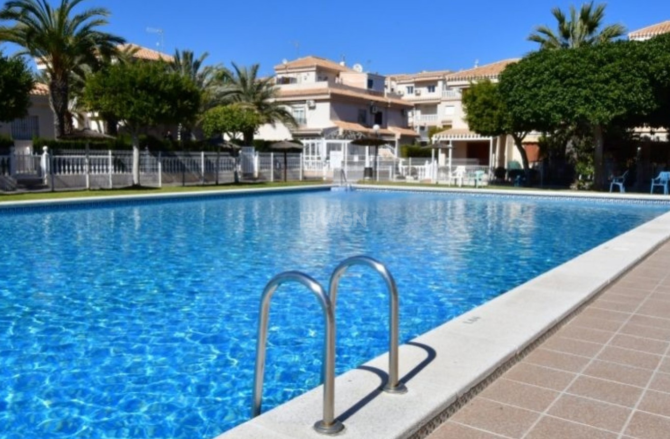 Odsprzedaż - Mieszkanie w bloku - Orihuela Costa - Costa Blanca