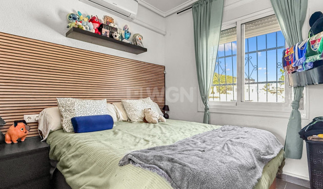 Odsprzedaż - Bungalow - Ciudad Quesada - Costa Blanca