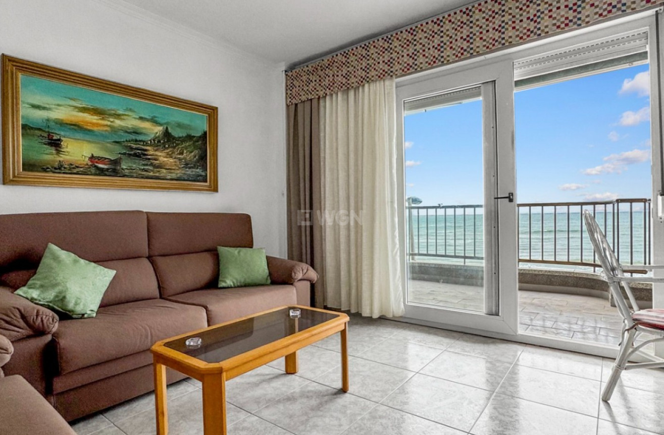 Odsprzedaż - Mieszkanie w bloku - Torrevieja - Costa Blanca