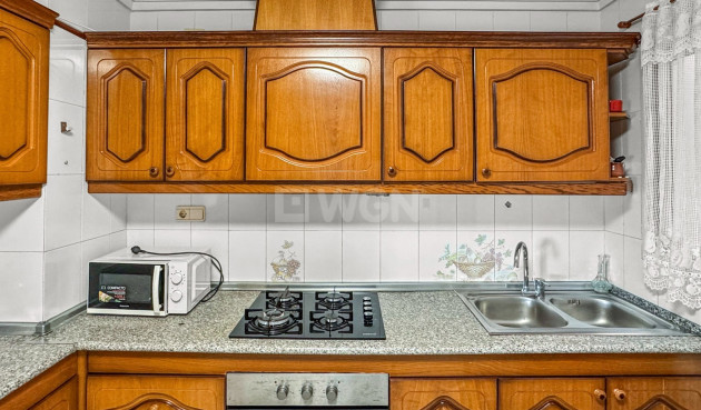 Odsprzedaż - Mieszkanie w bloku - Torrevieja - Costa Blanca
