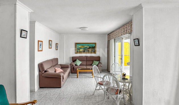 Odsprzedaż - Mieszkanie w bloku - Torrevieja - Costa Blanca