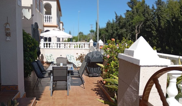 Odsprzedaż - Mieszkanie w bloku - Daya Vieja - Costa Blanca