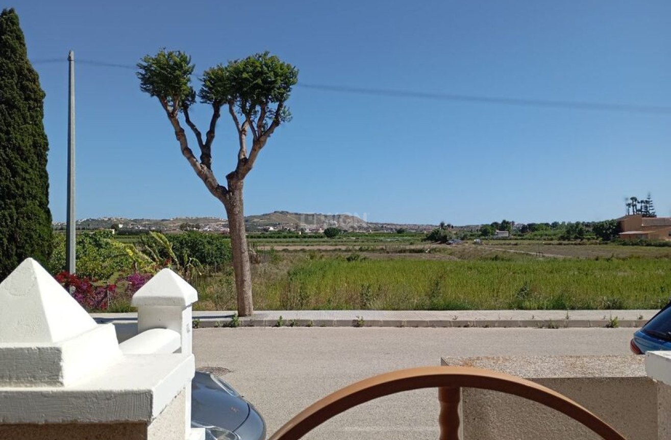 Odsprzedaż - Mieszkanie w bloku - Daya Vieja - Costa Blanca