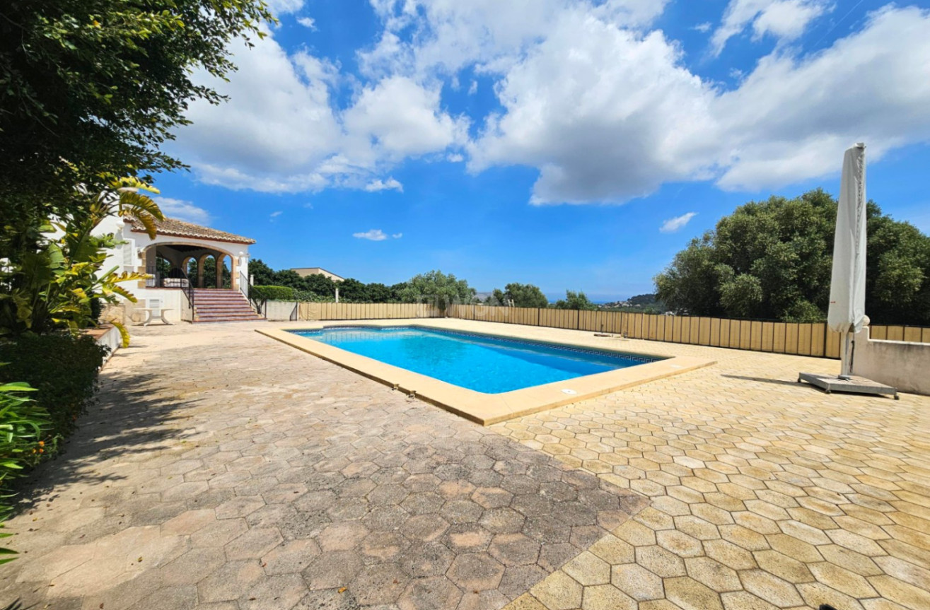 Odsprzedaż - Villa - Jávea - Costa Blanca