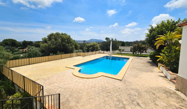 Odsprzedaż - Villa - Jávea - Costa Blanca